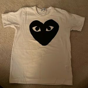 PLAY Comme des Garcons Tee XS